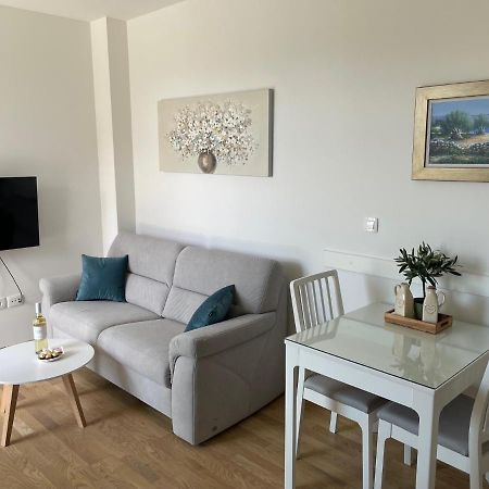 Studio Apartment Maris Podstrana Ngoại thất bức ảnh
