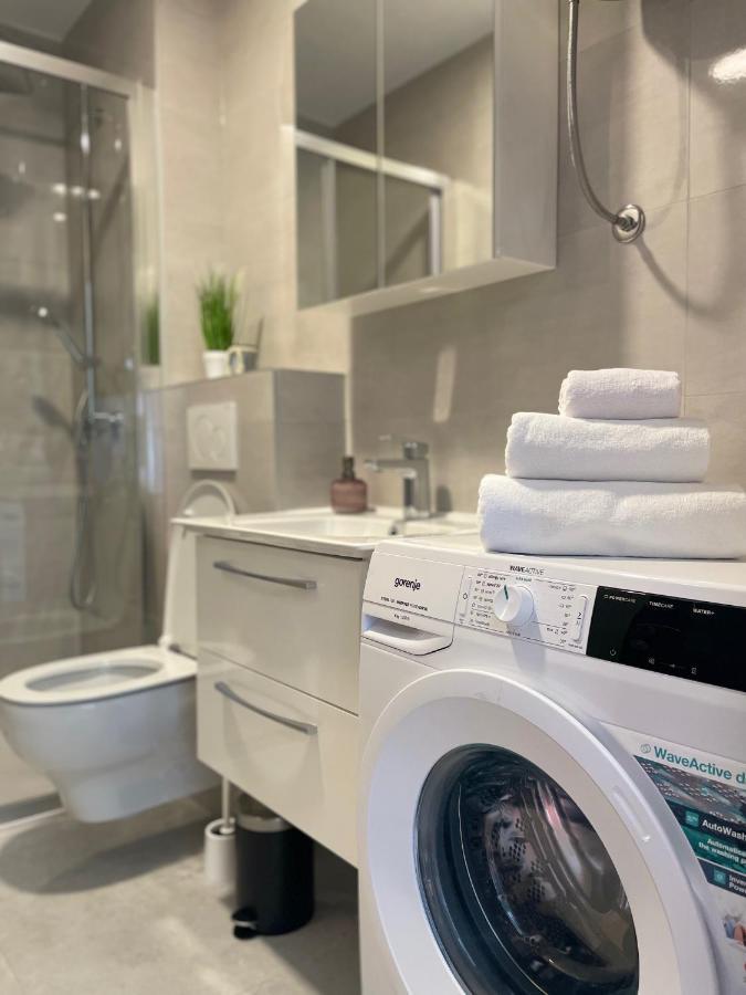 Studio Apartment Maris Podstrana Ngoại thất bức ảnh