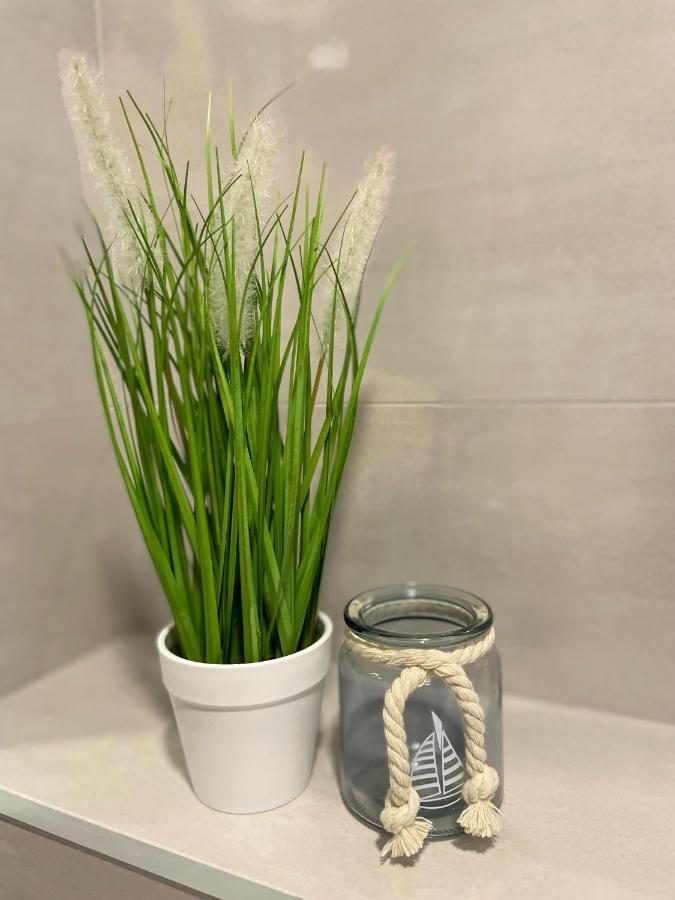 Studio Apartment Maris Podstrana Ngoại thất bức ảnh